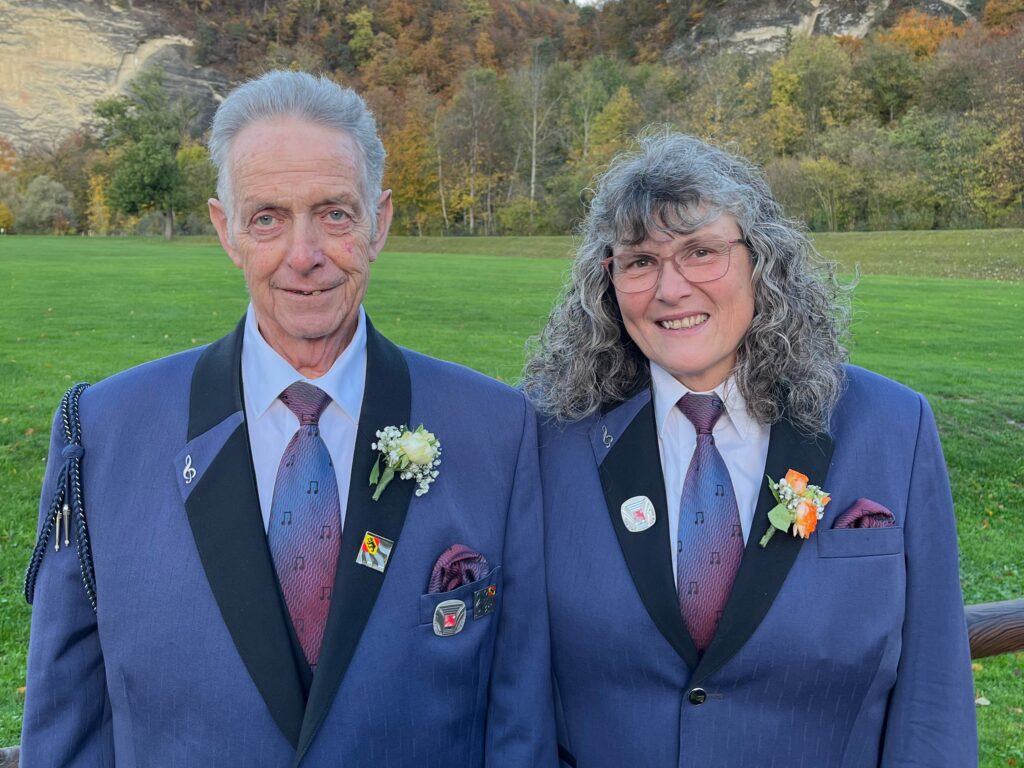 Hans Geissbühler und Elsbeth Meister auf der Schützenmatte Burgdorf