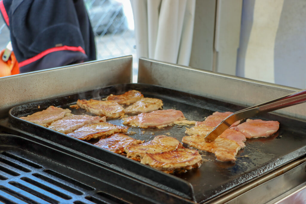 Schnitzel auf dem Grill 